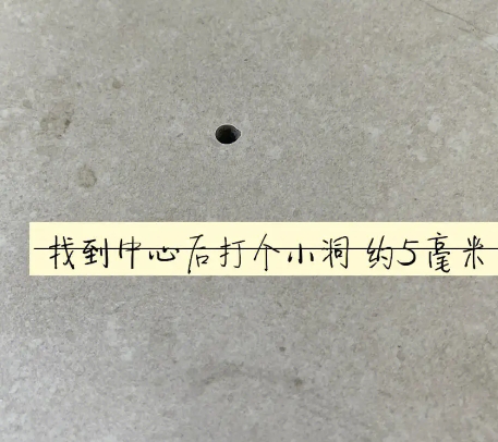 同安瓷砖空鼓维修公司专业解答在瓷砖铺贴过程中，如果砂料搅拌不均匀，将会带来以下问题